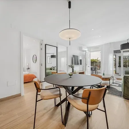 Apartmán Charming & Modern 4br *