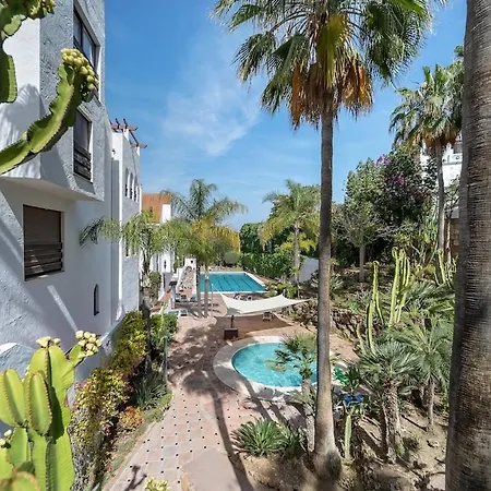 Apartmán Charming & Modern 4br