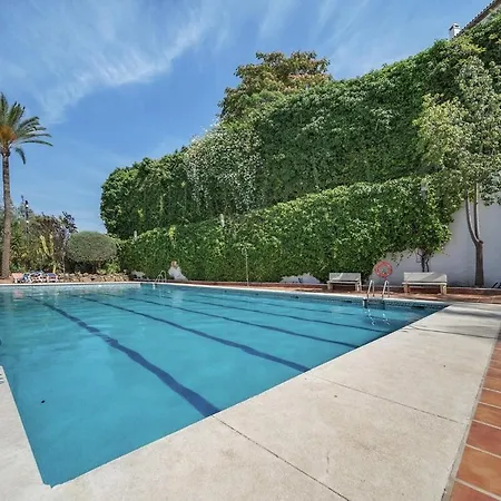 Charming & Modern 4br *