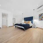 Apartmán Charming & Modern 4br Marbella