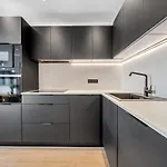 Charming & Modern 4br Apartamento *